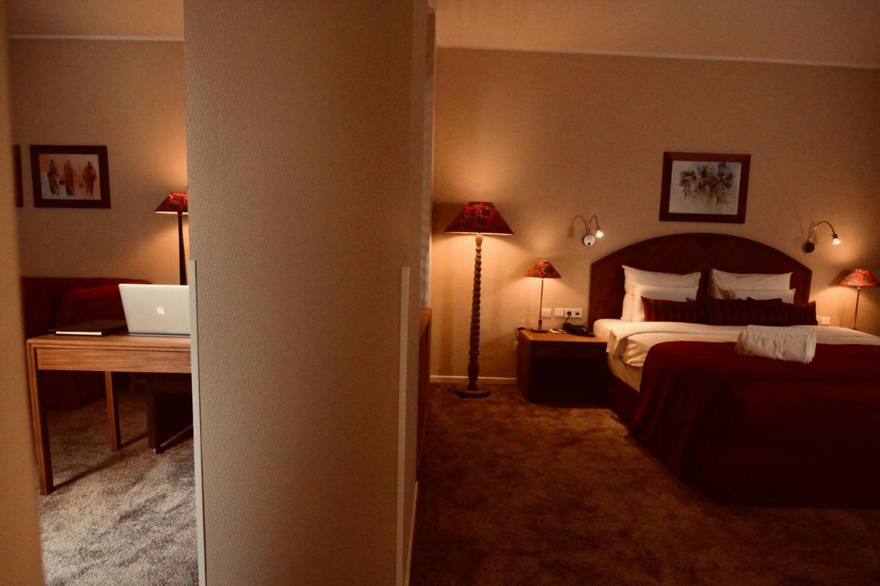 קינשאסה Hotel Memling מראה חיצוני תמונה