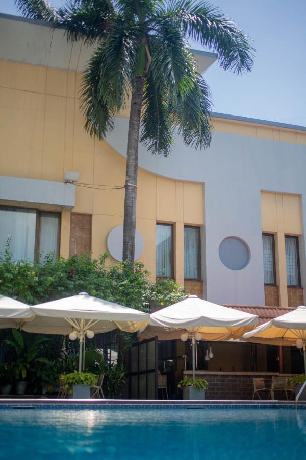 קינשאסה Hotel Memling מראה חיצוני תמונה