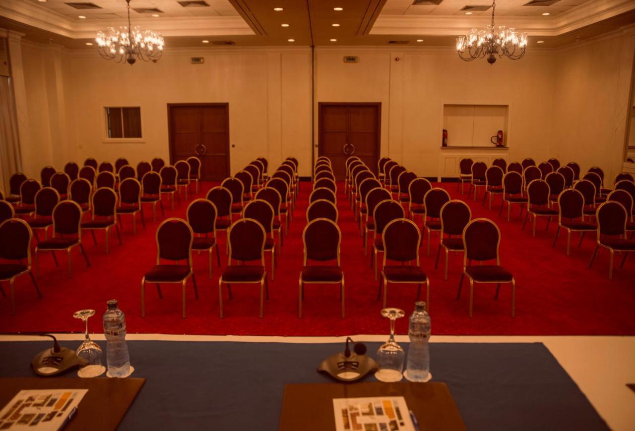 קינשאסה Hotel Memling מראה חיצוני תמונה