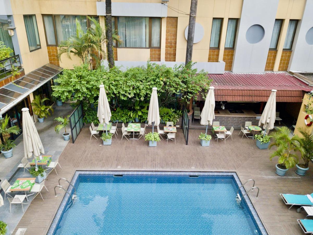 קינשאסה Hotel Memling מראה חיצוני תמונה