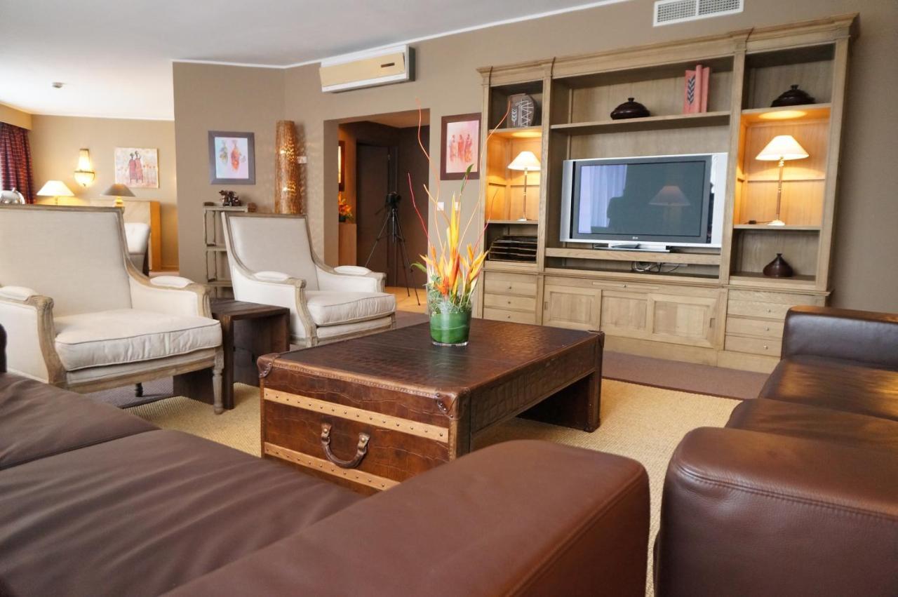 קינשאסה Hotel Memling מראה חיצוני תמונה