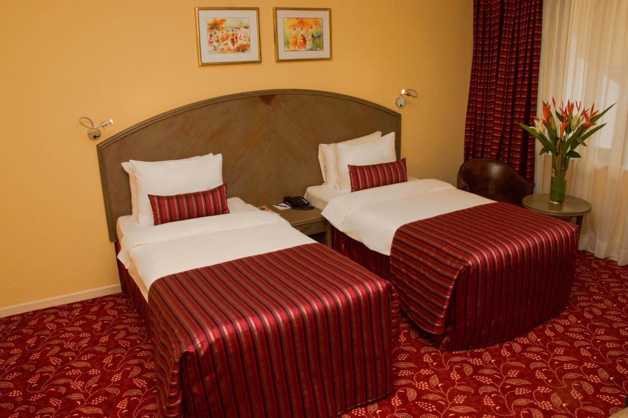 קינשאסה Hotel Memling מראה חיצוני תמונה
